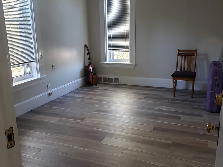 4414 Franklin Blvd #3 — Photo 6