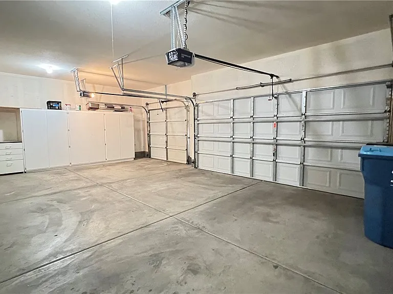 10645 Brianhurst Ave — Photo 28