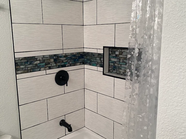 1240 E Verlea Dr — Photo 12