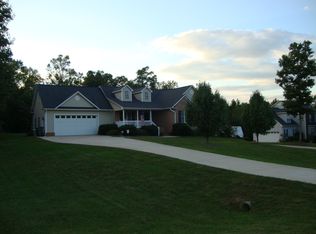 207 Longwood Dr, Advance, NC 27006