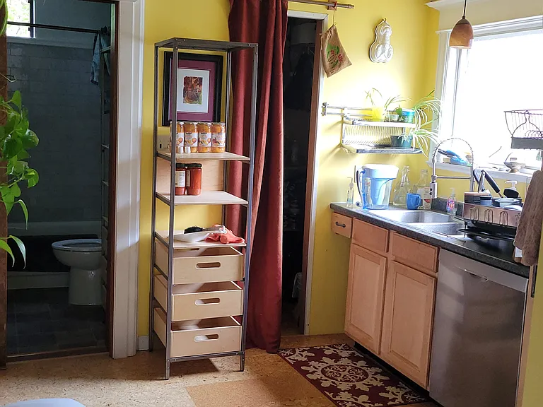 2312 Elizabeth St — Photo 11