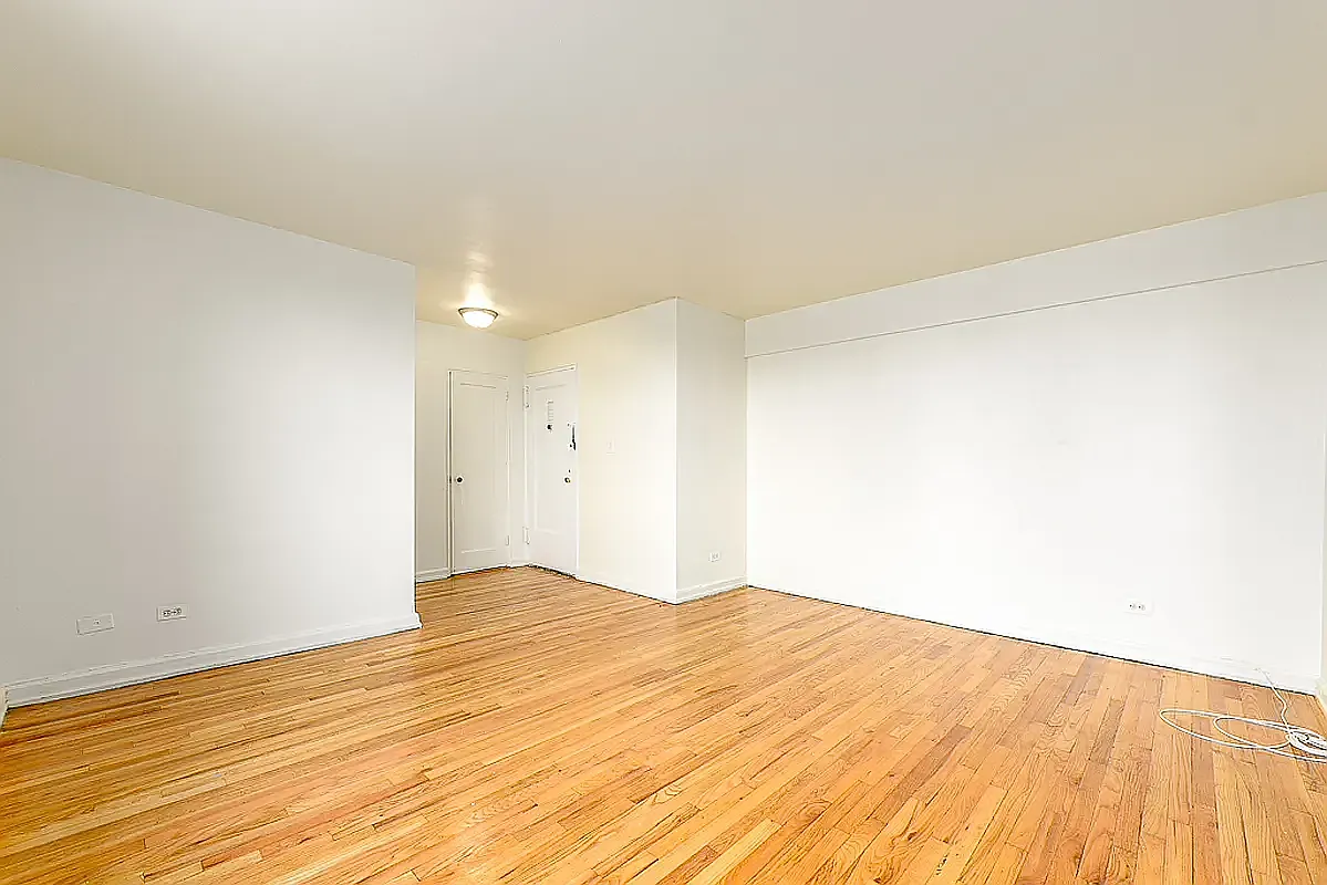 5552 Netherland Avenue — Photo 3