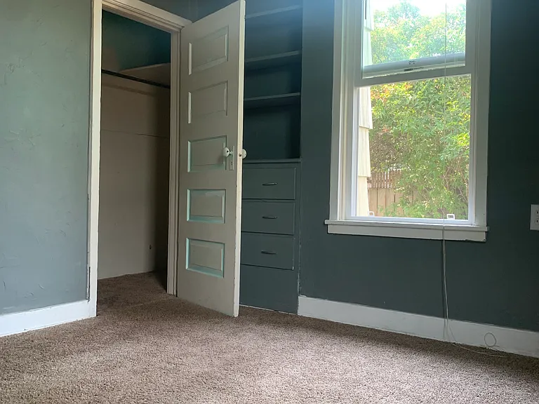 1227 E Augusta Ave #A — Photo 13