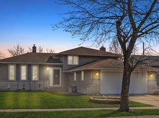 2046 Azalea Dr, Highland, IN 46322