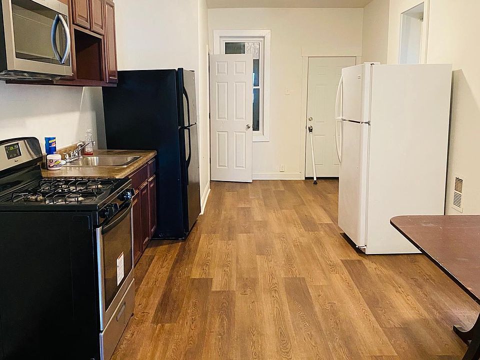 1st image of 118 N 51st St