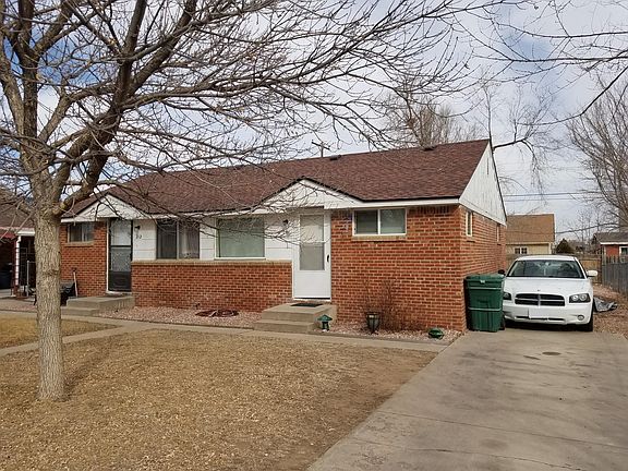 3rd image of 214 16th Avenue Ct