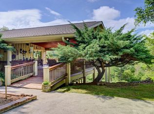 971 Lloyd Hooper Rd, Cullowhee, NC 28723