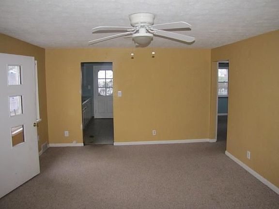 3rd image of 5115 Lauderdale Dr