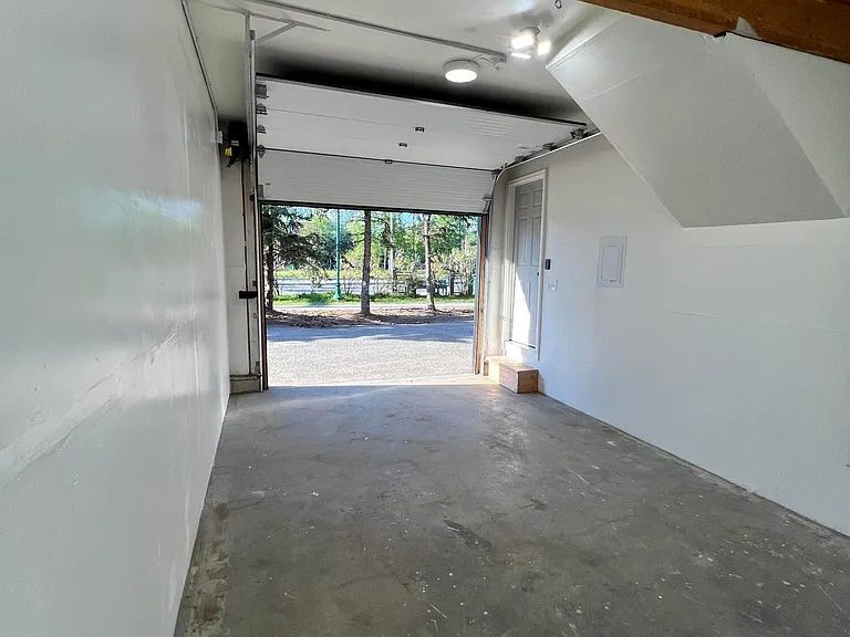 1509 Karluk St #B — Photo 27