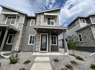 22784 E Tufts Pl UNIT B, Aurora, CO 80015