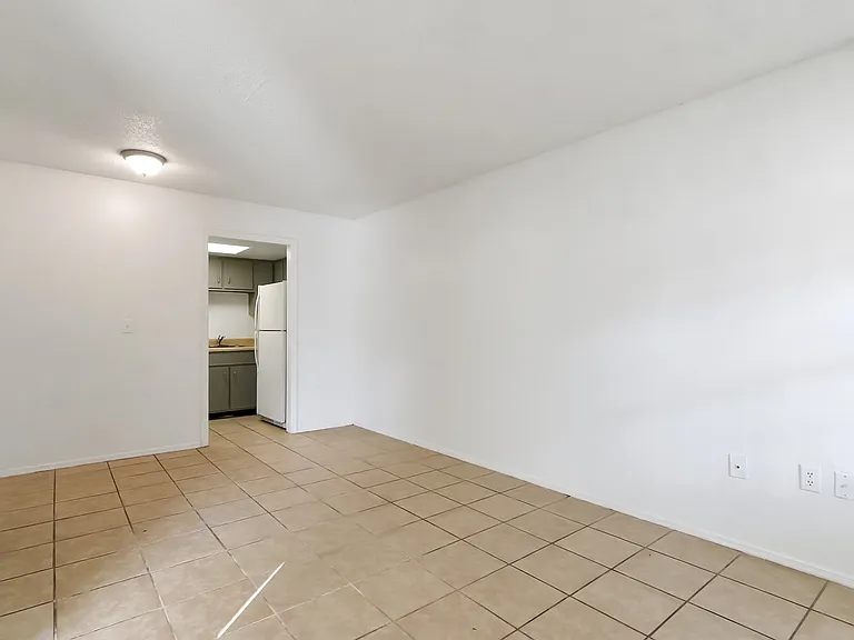 2529 Caper Ln #105 — Photo 11