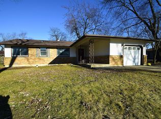 509 Grosvener Ln, Elk Grove Village, IL 60007