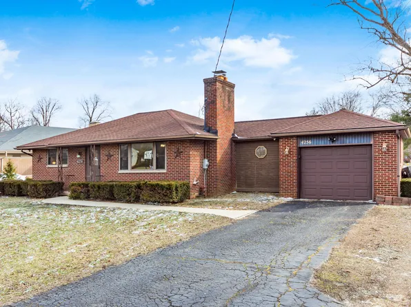 4256 Hoover Rd, Grove City, OH 43123