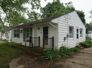 1626 Homecrest Ave, Kalamazoo, MI 49001