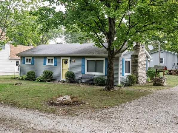 136 Elsie Schultz Ln, Kelleys Island, OH 43438