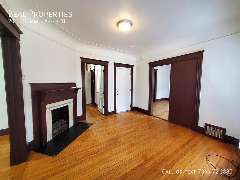 20 N Summit St #1E — Photo 8
