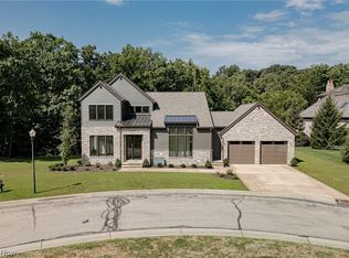 Sl3 Hamlet Ct, Cleveland, OH 44108