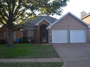 4673 Devonshire Dr, Grand Prairie, TX 75052