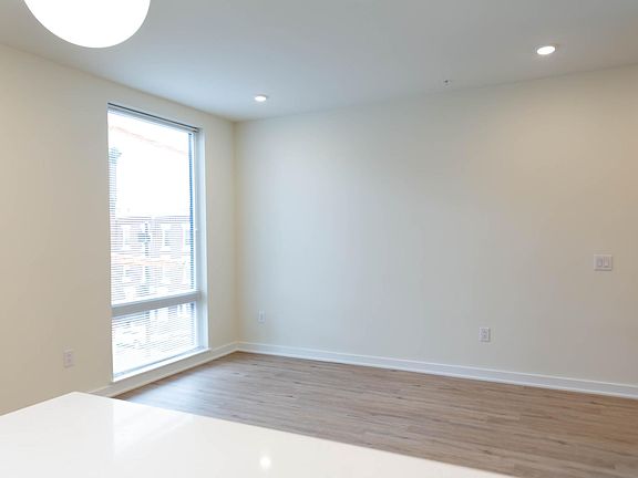 4th image of 2552 Cecil B Moore Ave Floor 3