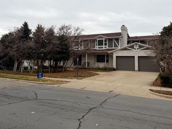 717 Woodridge Dr, Layton, UT 84040