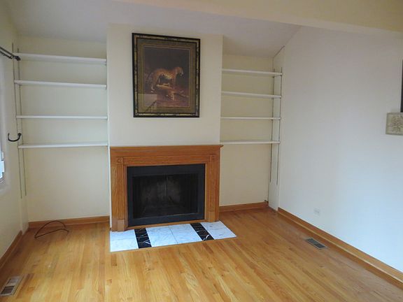3rd image of 7669 Weymouth Cir