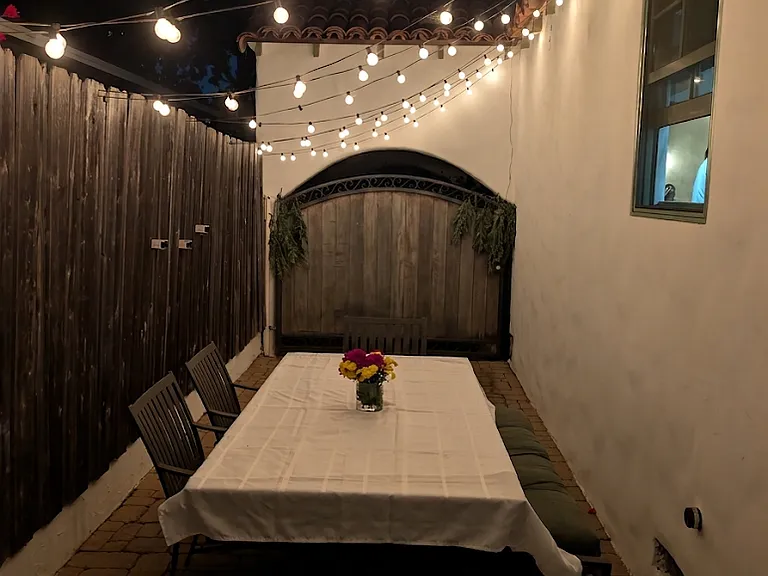 8339 Holy Cross Pl — Photo 33