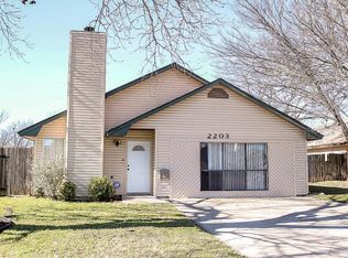 2203 Dickens Dr, Killeen, TX 76543