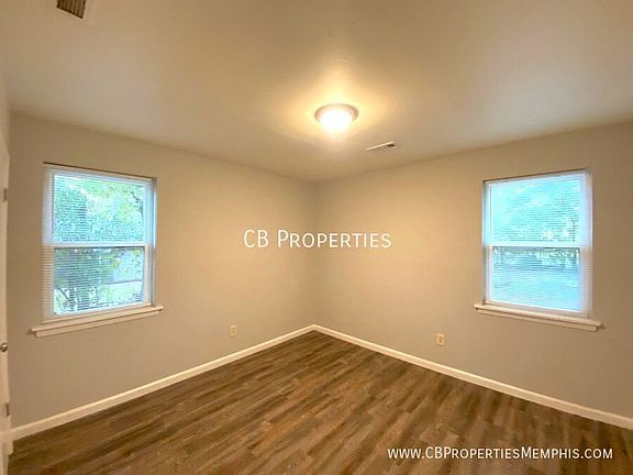 3rd image of 2922 Hale Ave