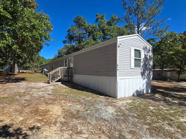 99 Ann Creek St #99A, Spring Lake, NC 28390