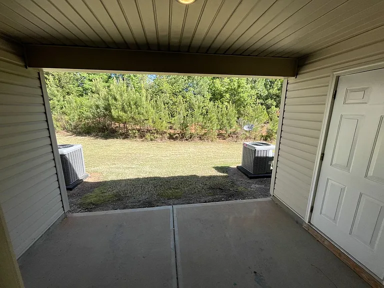 2062 Wiggins Village Dr — Photo 4