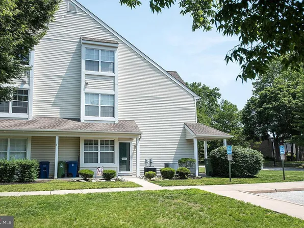 4801 Vesper Cir, Palmyra, NJ 08065