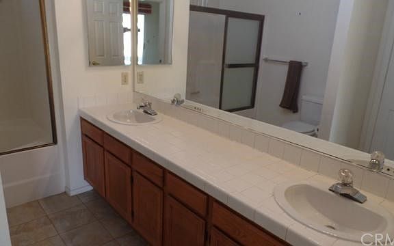 4th image of 1319 Freemark Ct