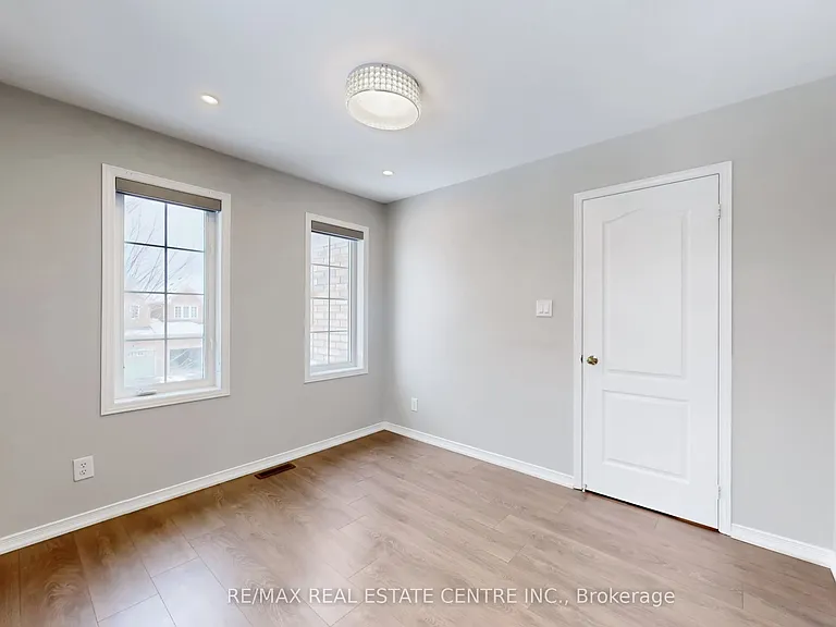 3941 Stardust Dr — Photo 38