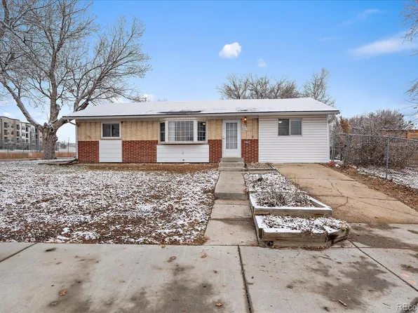 9907 Ridge Road, Arvada, CO 80002