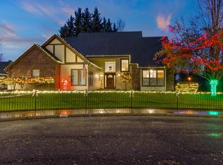 3512 Cherry Ln, Medford, OR