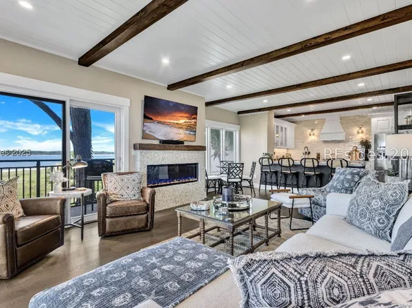 247 S Sea Pines Dr APT 1872, Hilton Head Island, SC 29928