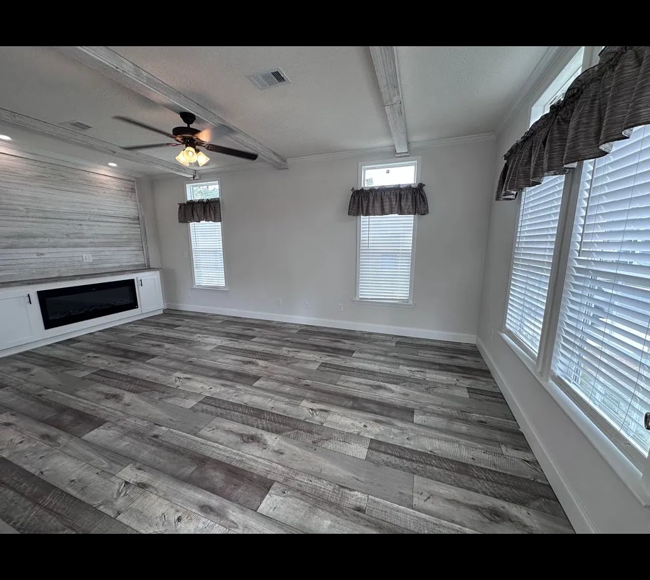 3 bed, 1456 sqft, $1,500 — Photo 3