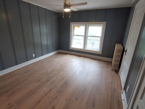 3rd image of 2922-2924 W Juneau Ave #2924A