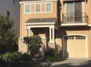 647 Larkspur Dr, Healdsburg, CA