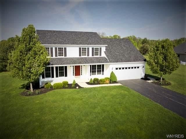 1st image of 46 Hilltowne Dr