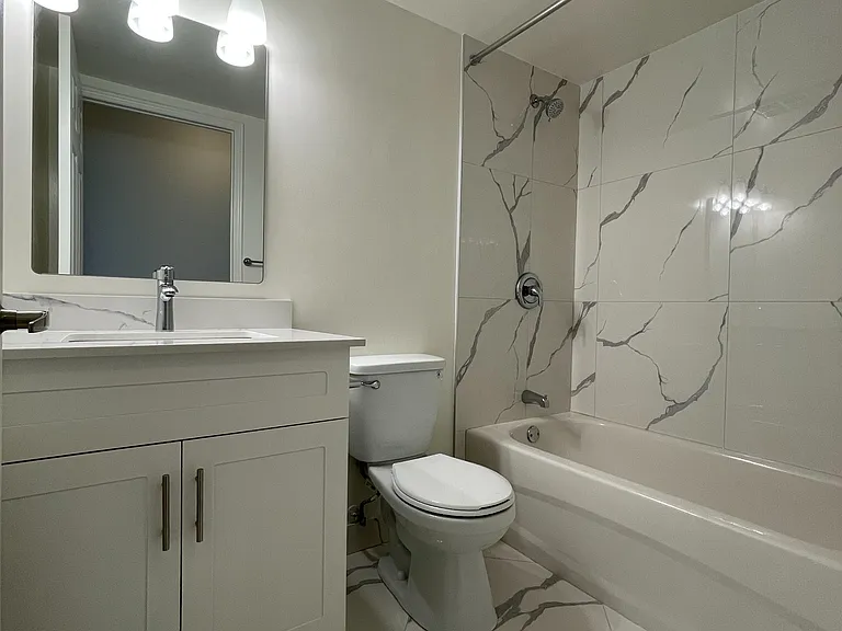 29 Pemberton Ave #503 — Photo 3