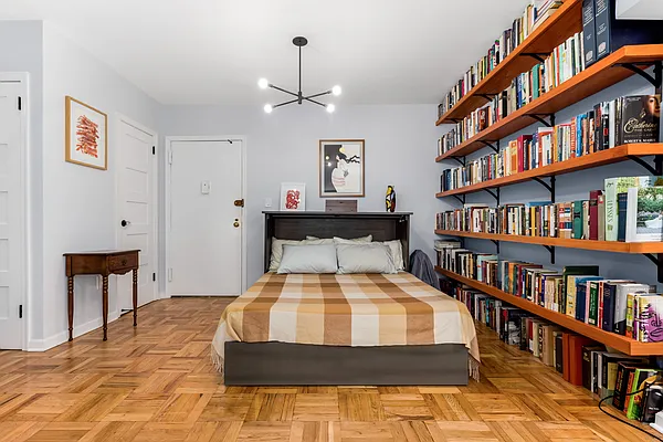 Sold by SERHANT. | media 5