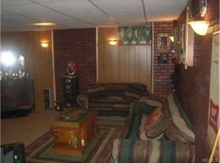 18 Lake Rd, Gardiner, NY 12589