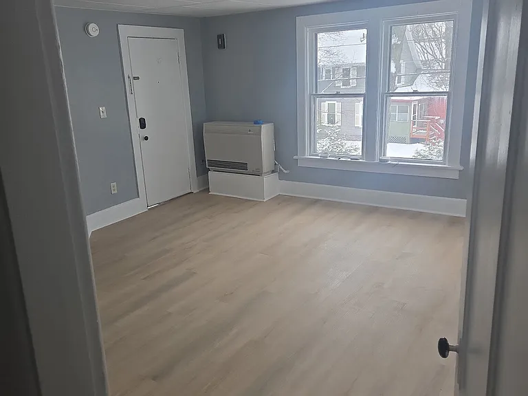 17-19 East St #17D — Photo 4