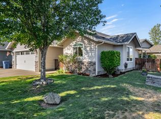 1283 Angler Ln, Grants Pass, OR 97527
