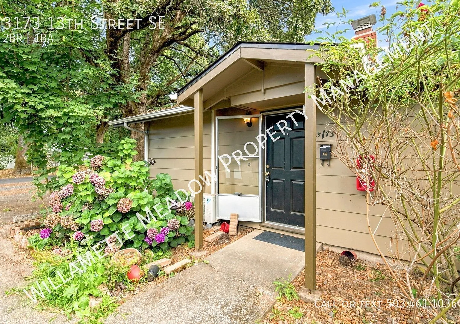 Move In Special $750 Off Your First Months Rent!! Wonderfully Centrally Located To Downtown And S... — Photo 2