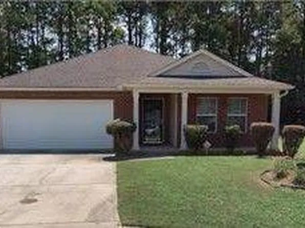 460 Pinevale Ct, Atlanta, GA 30349
