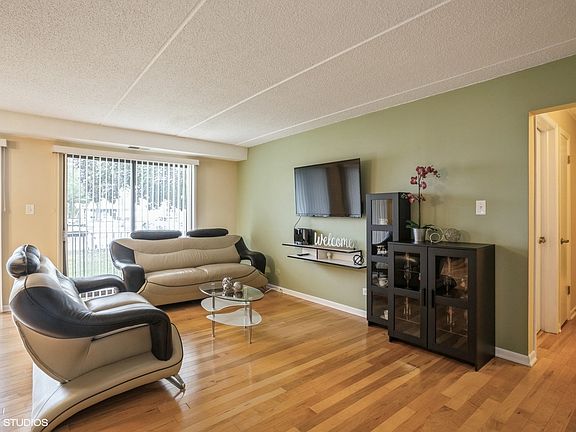 2nd image of 130 E Grand Ave APT 102