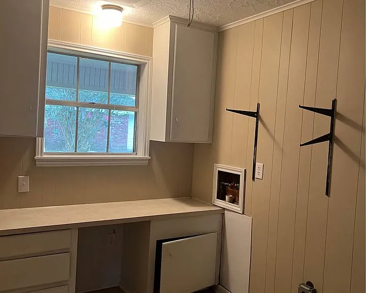 1710 Stevenson St — Photo 3