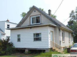 725 Willard Ave, Rockford, IL 61101